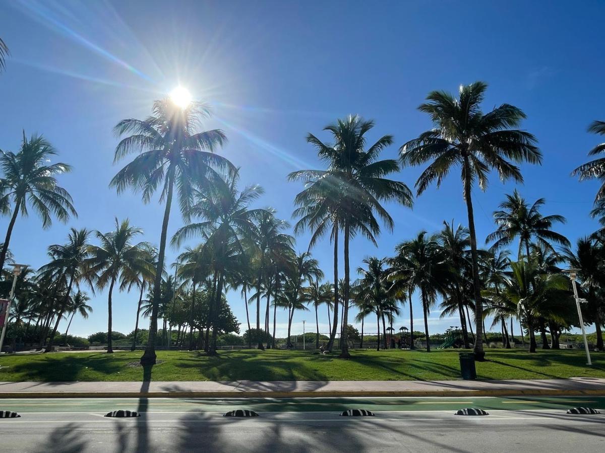Beachfront Apt In Carlyle Hotel On Ocean Drive Miami Beach Ngoại thất bức ảnh