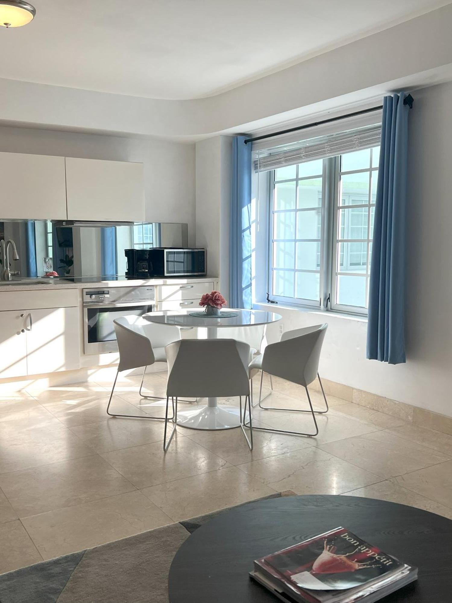 Beachfront Apt In Carlyle Hotel On Ocean Drive Miami Beach Ngoại thất bức ảnh